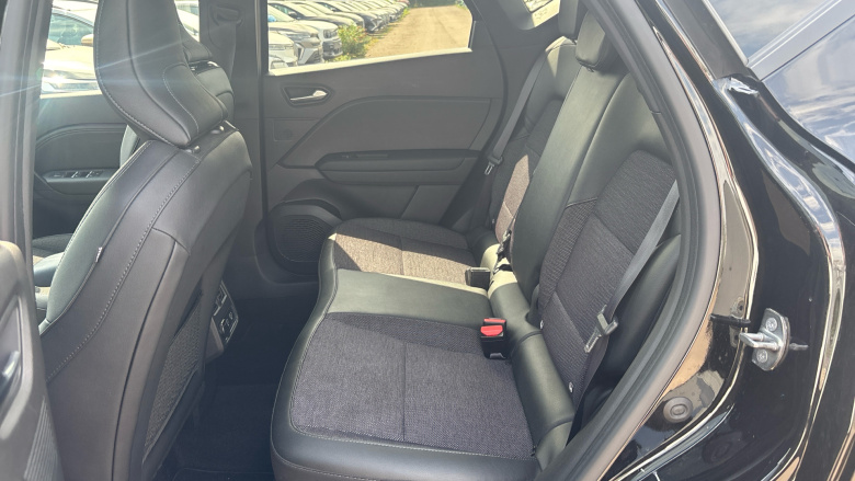 Renault Captur 1.0 TCE 90 Rive Gauche 5dr Petrol Hatchback